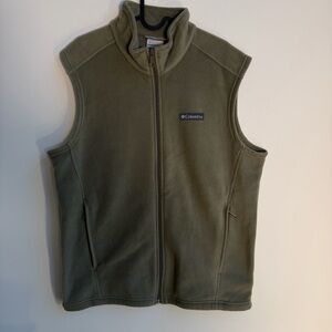 Columbia Olive Green Fleece Vest